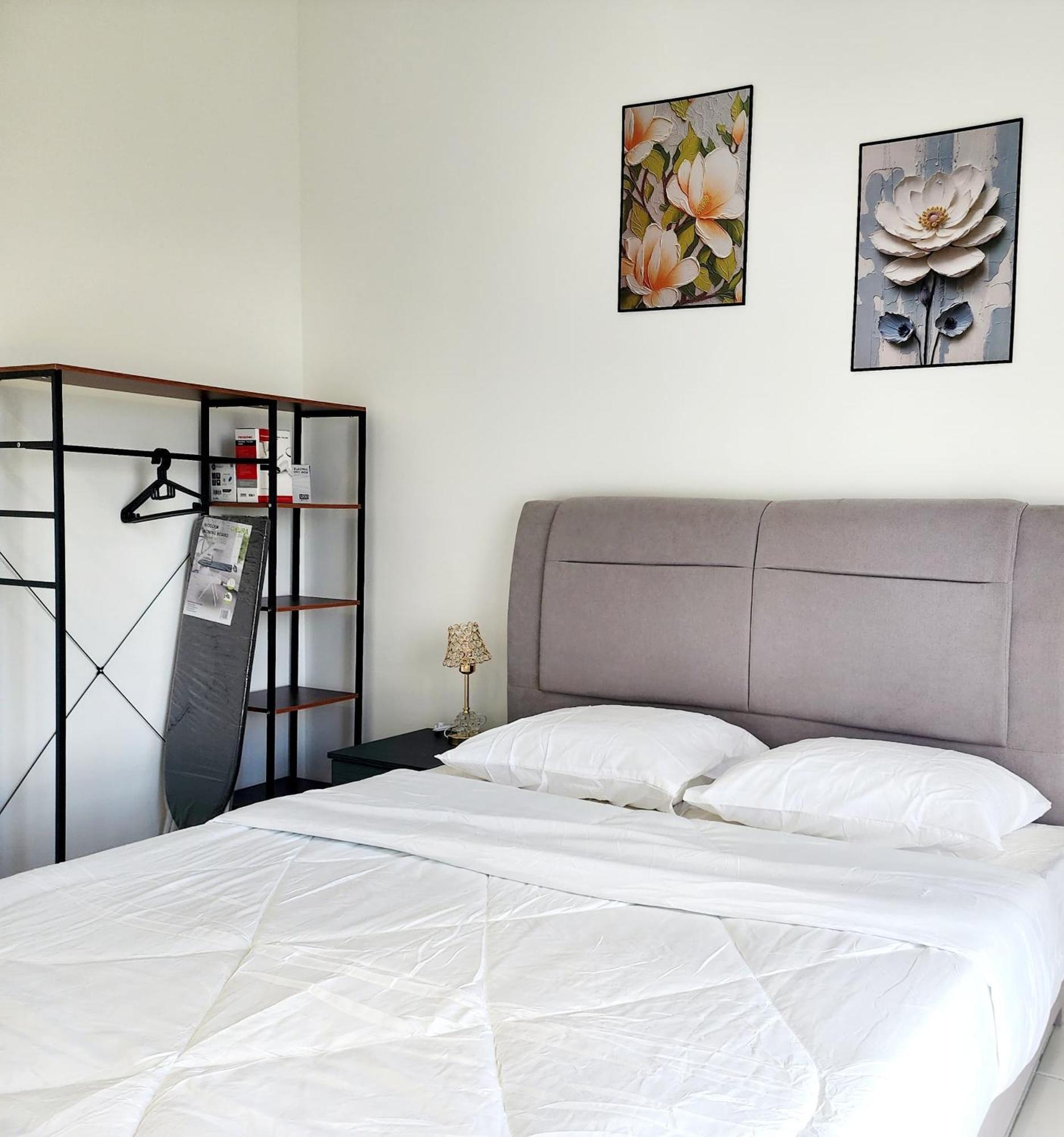 Malacca Spacious 3Bedroom Wifi Carpark Εξωτερικό φωτογραφία